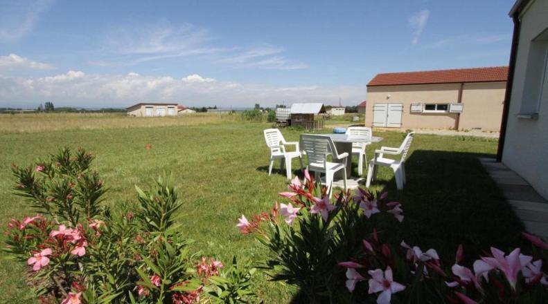 Les Gites des Noyerettes Besayes Extérieur photo