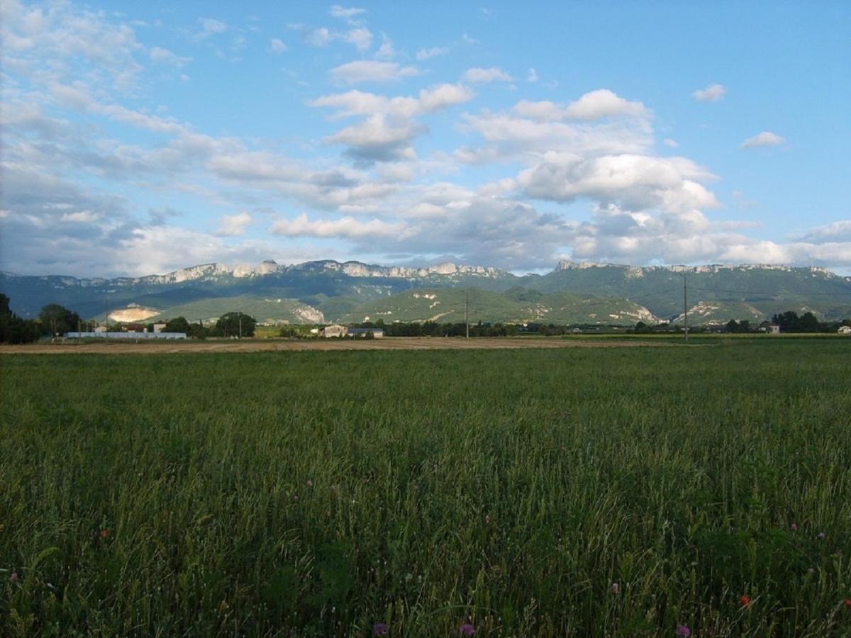 Les Gites des Noyerettes Besayes Extérieur photo
