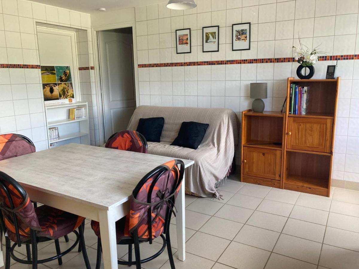 Les Gites des Noyerettes Besayes Extérieur photo